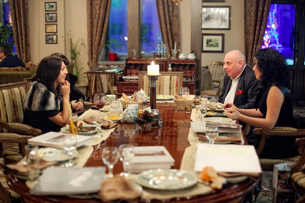 yıldızlı partiler