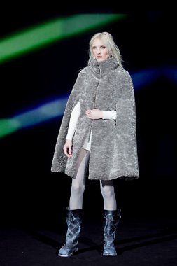 Tasarımcı masha kravtsov