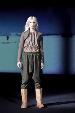 Tasarımcı masha kravtsov