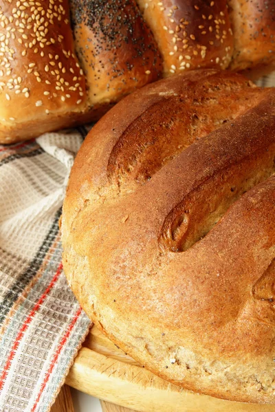 Pão fresco assado — Fotografia de Stock