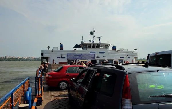 Galati, Romania, July 20, 2014, with the machine on the platform of the ferry that crosses the river Prut — Stock Photo, Image