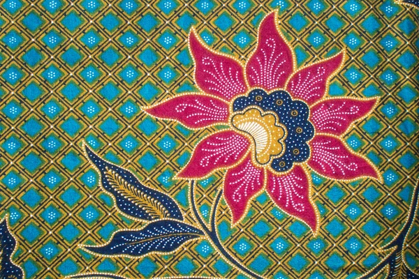 Vackra Indonesien blommig batik mönster & motiv — Stockfoto