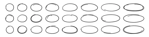 Set di ovali e cerchi disegnati a mano. Ovali di diverse larghezze. Evidenziare cornice cerchio. Ellissi in stile doodle. Set di illustrazione vettoriale isolato su sfondo bianco — Vettoriale Stock