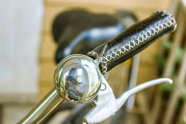 Vintage Fahrradhupe Lenker Fahrradklingel Selektiver Fokuspunkt Archivbild — Stockfoto