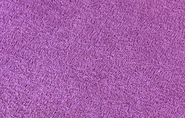 Menekşe kauçuk zemin zeminini kapat. 