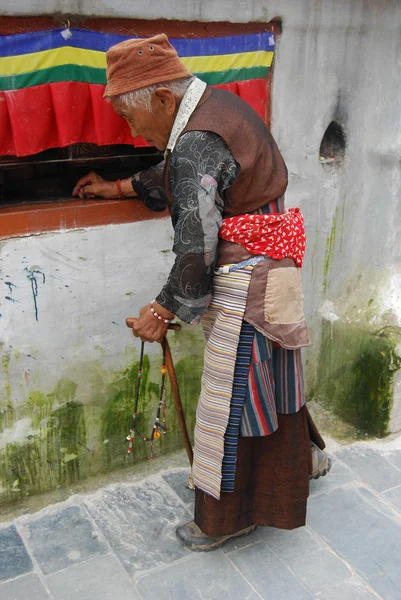 Woman in prayer — Stock Photo, Image