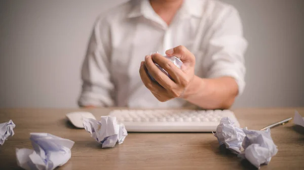 Frustrated Discouraged Man Crumpling Paper Work Desk — Stock Photo, Image