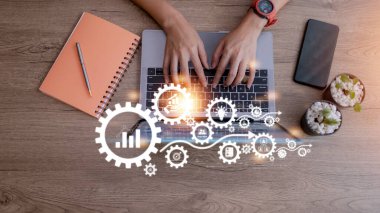 İş planlama kavramları, yüksek performanslı iş süreçleri ve iş akışları ve sorun çözme, kalite kontrolü ve uzun vadeli iş değerlendirme takibi.