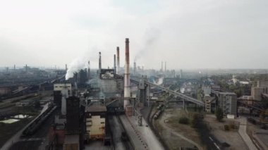 Kokain fabrikasının hava görüntüsü. Kokain üretimi. Çevresel, felaket. Ekolojik.