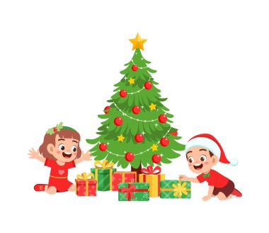 Mutlu küçük oğlan ve kız Noel hediyesi tutuyorlar.