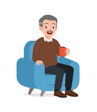 Yaşlı adam kanepeye otur ve elinde bir fincan kahve tut.