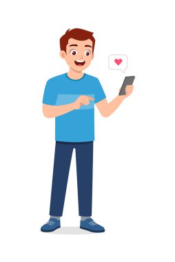 Genç adam telefondan aşk bildirimi alıyor.