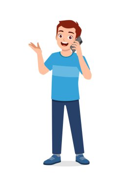 Genç adam ayakta ve akıllı telefon kullanarak konuşuyor.
