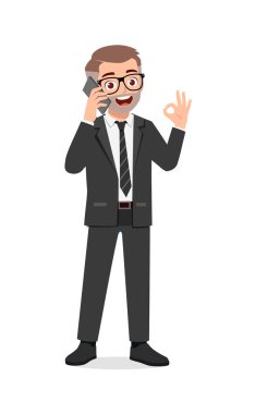 Genç adam akıllı telefon kullanarak konuşuyor ve iyi niyet gösterisi yapıyor.