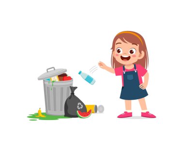 Kötü davranışlı küçük bir çocuk çöp atar.