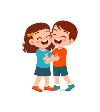Küçük çocuk en iyi arkadaşına sarıl ve mutlu ol.
