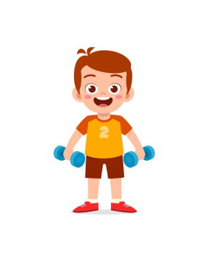 Küçük çocuk asansör dambılı ile egzersiz yapıyor.