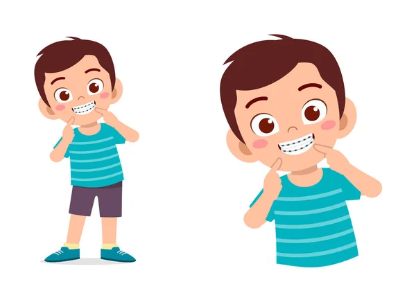 Petit Enfant Utilisant Des Appareils Dentaires Sentent Heureux — Image vectorielle