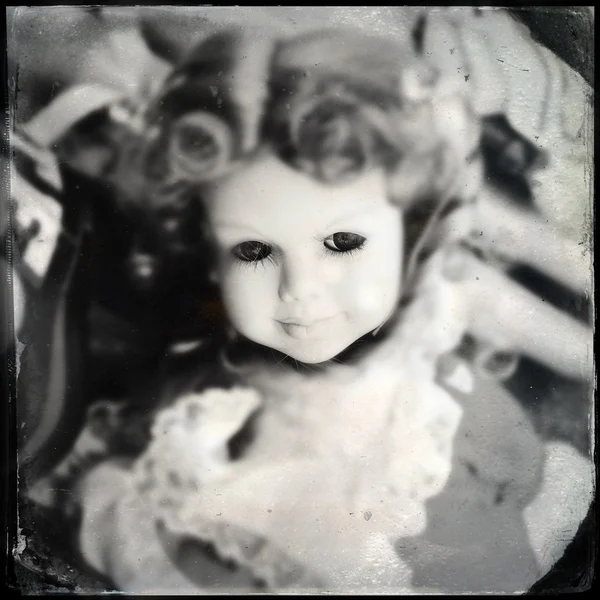 Horror Dolly Retro Foto – stockfoto