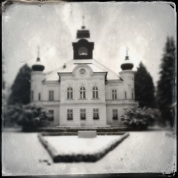 Historia slott i retro Foto — Stockfoto