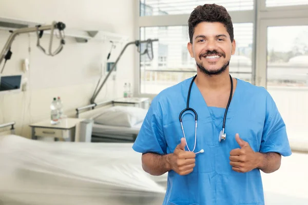 Optimistic Mexican Male Nurse Doctor Beard Hospital — Stockfoto