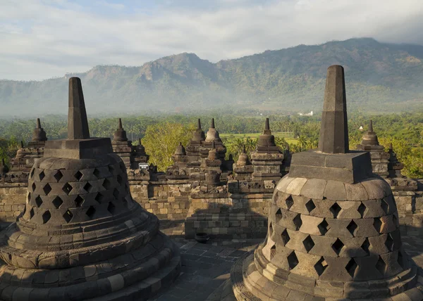 Antigua Pagoda en el Templo Borobudur, Yogyakarta, Indonesia — Foto de Stock