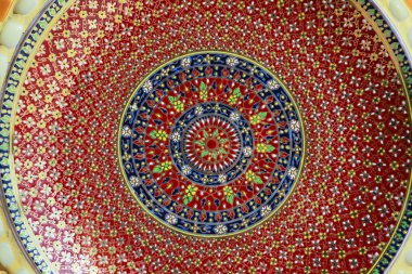 Tay geleneksel seramik boya