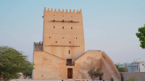 Ιστορικός Πύργος Μπαρζάν Στη Ντόχα Του Κατάρ — Φωτογραφία Αρχείου