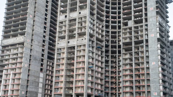 Katar 'da çok katlı apartman inşaatı manzarası