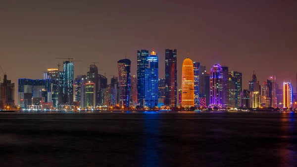Dauhá Katar Prosince 2021 Pohled Doha Corniche Noci Spolu Fanar — Stock fotografie