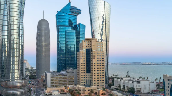 Doha Qatar Marzo 2022 Catar Skyline Durante Puesta Del Sol — Foto de Stock