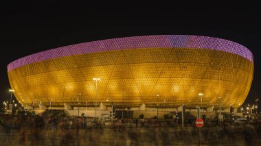 Doha, Katar - Eylül 09.2022: Lusail Iconic Stadyumu veya Lusail Stadyumu Katar 'ın başkenti Lusail' de bulunan bir futbol stadyumu..