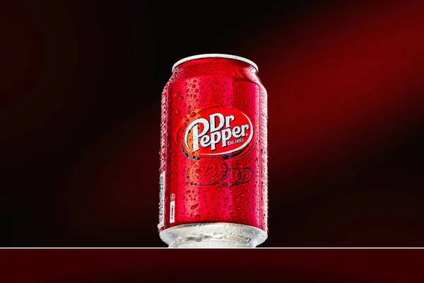 Estonia, Tallinn, may 2022: Dr. Pepper Bottle Can with water drops. — Stock Photo, Image