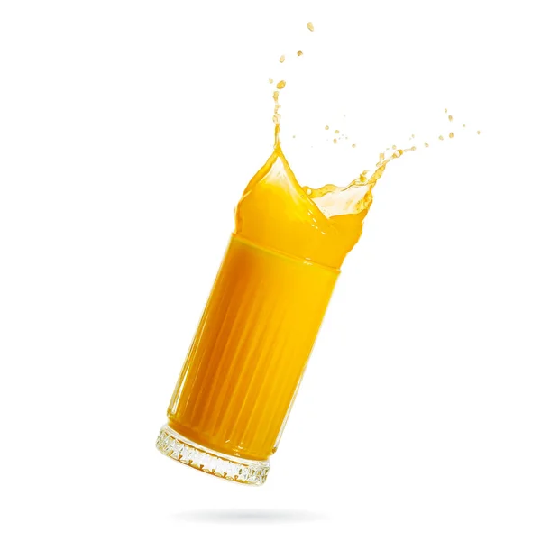 橙汁溅在白色上 一杯泼洒橙汁 新鲜的橙汁洒在杯子里 库存照片 — 图库照片
