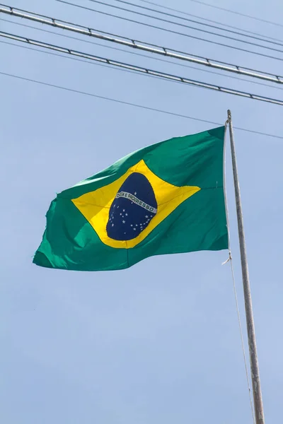 Bandera Brasil Aire Libre Con Hermoso Cielo Azul Fondo — Foto de Stock