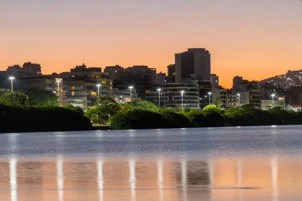 里约热内卢罗德里戈德弗雷塔斯泻湖的日落 — 图库照片