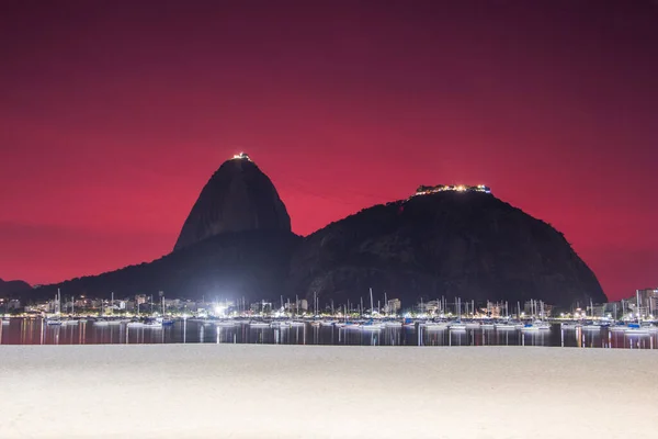 Brezilya Nın Rio Janeiro Kentindeki Botafogo Körfezinde Tonga Yanardağının Külleri — Stok fotoğraf