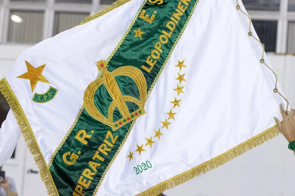 Rio de Janeiro, Brezilya 'daki Imperatriz Leopoldinense Samba Okulu - 13 Mart 2022: Rio de Janeiro' daki Marques de Sapucai Sambodromo 'da Imperatriz Leopoldinense Samba Okulu.