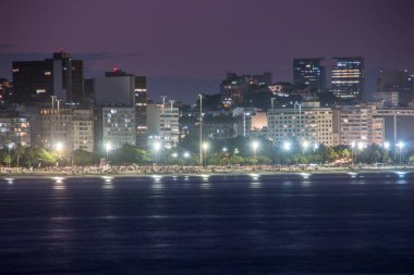 Rio de Janeiro 'daki Mureta da Urca' dan gün batımı görüldü..