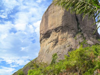Rio de Janeiro 'daki Gavea taşının görüntüsü.