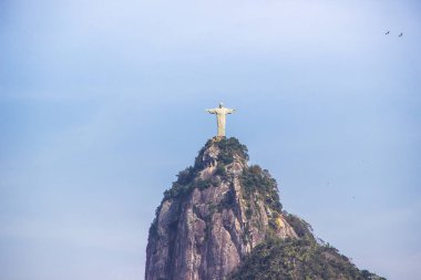 Kurtarıcı İsa Rio de Janeiro, Brezilya - 13 Ağustos 2017: Kurtarıcı İsa Heykeli Rio de Janeiro 'da Aterro do Flamengo' da görüldü.