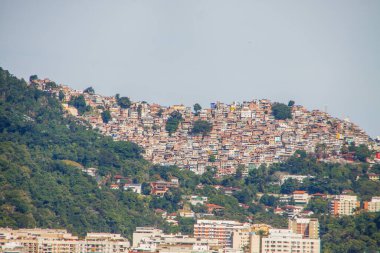 Rocinha Favela, Rio de Janeiro 'daki Rodrigo de Freitas Gölü manzaralı..