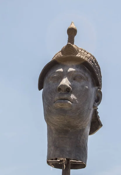 2013年10月21日 巴西里约热内卢Zumbi Dos Palhran雕像的正面 — 图库照片