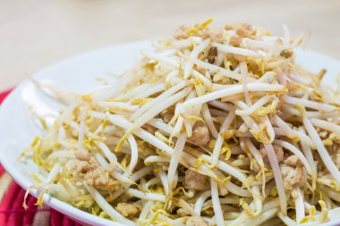 Stir fry fasulye Filiz ile domuz eti kıyma