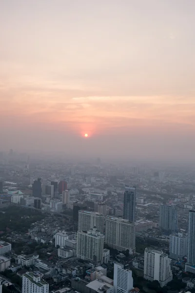 Veduta della città di Sunset Bangkok, Bangkok la capitale della Thailandia — Foto Stock