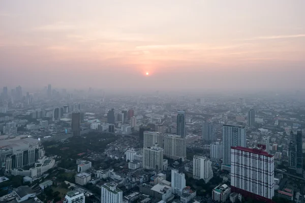 Widok na zachód słońca Bangkok miasta, Bangkok stolicy Tajlandii — Zdjęcie stockowe