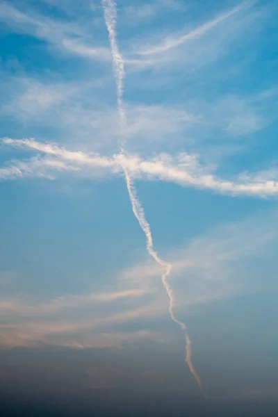 Clouds in the blue sky — Stock Photo, Image