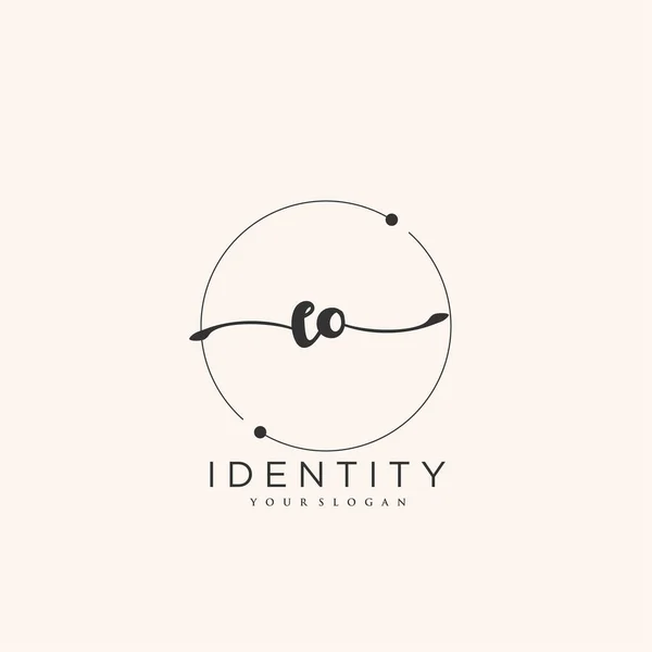 Handwriting Logo Vector Art Initial Signature Wedding Fashion Jewerly Boutique — Vetor de Stock