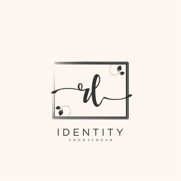 Handwriting Logo Vector Art Initial Signature Wedding Fashion Jewerly Boutique — 스톡 벡터