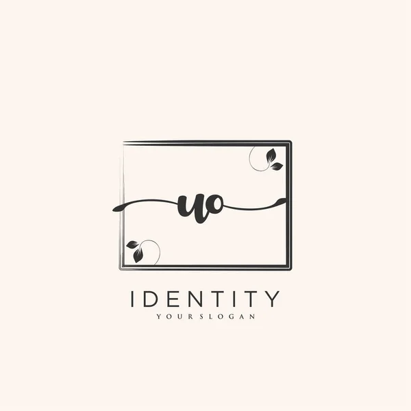 Handwriting Logo Vector Art Initial Signature Wedding Fashion Jewerly Boutique — Stok Vektör